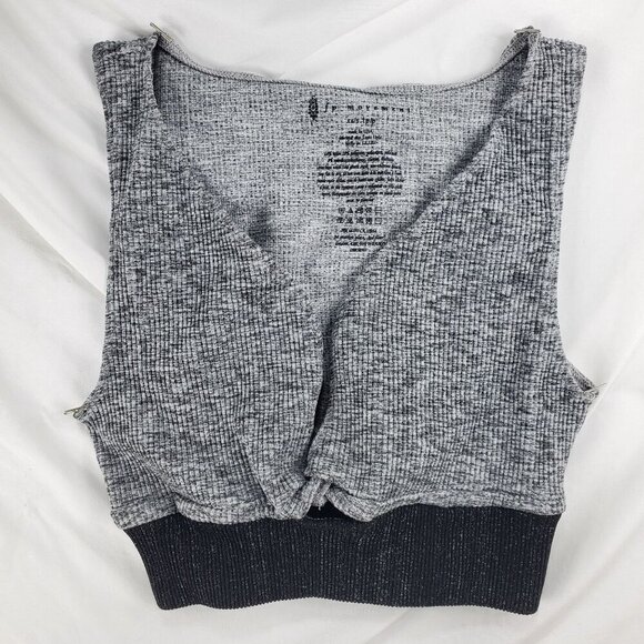 Free People Movement Women's Gray Sports Bra Sleeveless Activewear Size XS - Picture 3 of 9